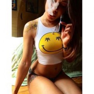 smiley face vaping babe